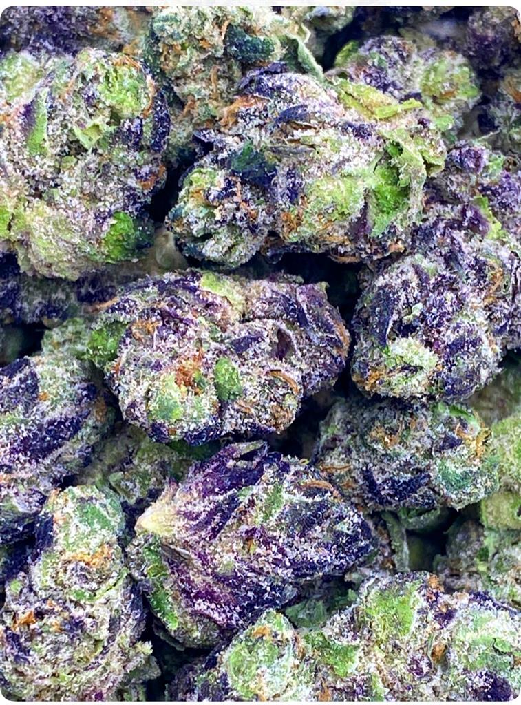 mother of berries: 32